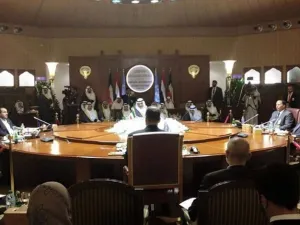 شدد على ضرورة رفض الفتنة لحفظ أمن الوطن واستقراره في ظل الاجواء المتوترة في المنطقة