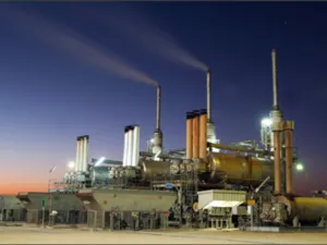 Though GCC governments depend heavily on oil revenue, declining oil prices are pressuring them to diversify their sources of revenue. (Al Bawaba/File)