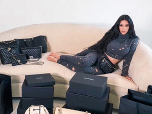 She loves surrounding herself with luxury (Source: kimkardashian / Instagram )