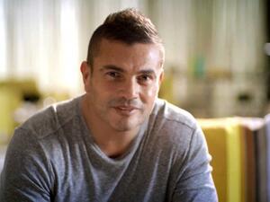 عمرو دياب يطرح بوستر ألبومه الجديد 