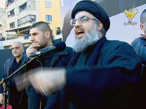  حسن نصر الله يظهر علنا في الضاحية الجنوبية بإحتفالات عاشوراء