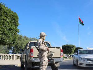 مدينتان ليبيتان تتفقان على وقف إطلاق النار وتبادل الأسرى
