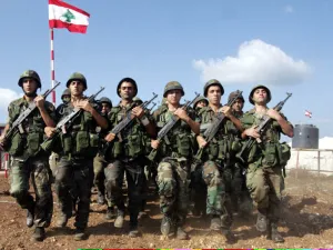 مقتل جنديين في هجوم استهدف مركزاً للجيش شمالي لبنان
