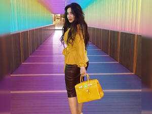 Omran's Hermes bag price is 216 Thousand Dollars (Source: lojain_omran - Instagram)