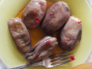 طريقة عمل مكدوس الباذنجان