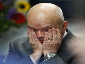 مايكل هايدن مدير سابق لوكالتي المخابرات المركزية والأمن القومي الأمريكي
