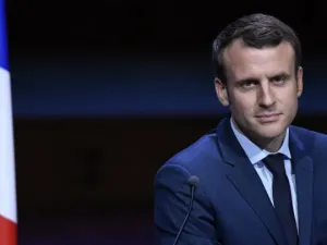ماكرون: لا يمكن للاتحاد الأوروبي أن يكون رهينة لبريطانيا