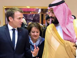 صورة ارشيفية للقاء بين ماكرون وبن سلمان في الرياض
