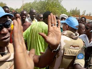 من أبرز المرشحين نائب الرئيس سيريل رامافوزا وهو زعيم نقابي سابق 