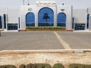 غادرت الطائرة الخرطوم"عقب التأكد من عدم وجود مهدد أمني

