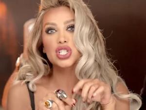 طبيب نفسي يصف مايا دياب بالمضطربة