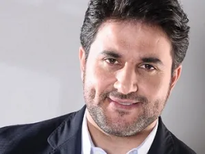 ملحم زين يغني في السويد 