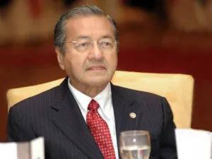 رئيس الوزراء الماليزي مهاتير محمد 