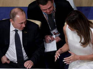  هنأ ترامب المستشارة الألمانية أنغيلا ميركل على القمة "الرائعة"