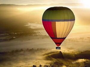 إصابة 9 أشخاص جرّاء سقوط منطاد جنوب شرقي استراليا