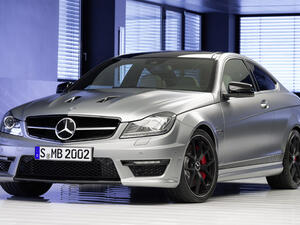 The newest Mercedes will make any car lover lust. (pic courtesy of Autoblog)
