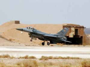 A US F-16 aircraft lands on May 20, 2007 after performing a training mission during the 2007 Falcon Air Meet in Azraq, Jordan. AFP PHOTO/US AIR FORCE/Wolfram M. Stumpf