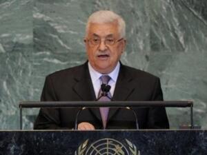 Abbas' decision to re-seek membership at UN agencies may derail final pushes to keep Israeli-Palestinian peace talks on the table (File Archive/AFP)