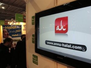 "انونيموس" تخترق مواقع اسلامية تونسية 