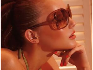 الغاية من وضع البلاش هي في إحلال توازن بين الوجنتين ورسم محيط الوجه