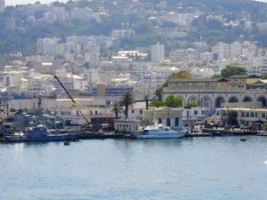 تربط الجزائر علاقات دبلوماسية جيدة مع الدول المعنية بقرار إسقاط الديون، وعلى رأسها دول الساحل الإفريقي التي يغذي فيها الفقر 