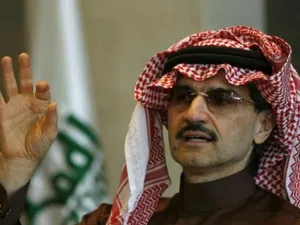 الامير الوليد بن طلال في رام الله الثلاثاء
