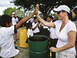 People can help plant 1,800 fruit, shade and flowering trees around the golf course in Costa Rica