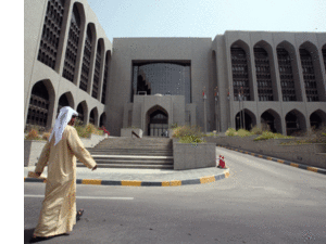 UAE economic growth will decelerate to 3 percent this year from 4.9 percent in 2011 as oil output growth eases