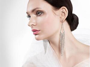 أقراط العروس معها تكتمل الإطلالة