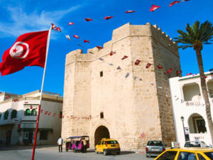 Libya has gifted Tunisia a multi-million dollar finance package in a deal being hailed as an era of new relations between the two nations