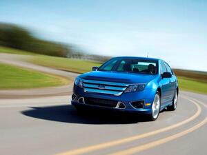 Ford Fusion is even better for 2011 with more safety, technology and convenience offerings