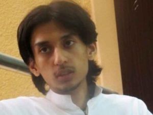 Hamza Kashgari states that her son has been influenced by the wrong people and was extremely pious. (Image courtesy of: "thedailywh.at")