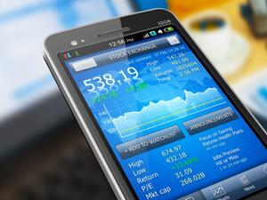 Fast Link will establish its telecom regional headquarters in Bahrain in 2014 (File Archive/Shutterstock)