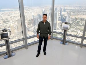 Tom Cruise paid Dubai a visit to promote "Mission Impossible: Ghost Protocol", which involved stunts of him dangling from Burj 
Khalifa, the world's tallest building.