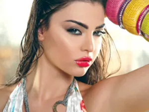 الفنانة قمر تصرح ما زالت دعوى إثبات النسب ضد مروان جمال مستمرة