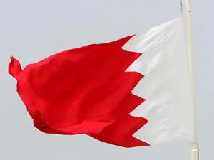 ملك البحرين يتوعد من يمس امن البلاد 