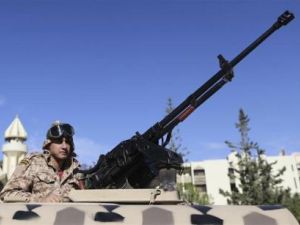 احد افراد الجيش الليبي في بنغازي
