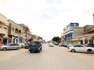 مشهد للاضراب العام الذي نفذه تجار بنغازي في 27 تشرين الثاني/نوفمبر
