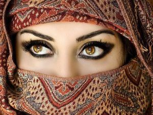 Shown for illustrative purposes. (Image source: "wallpaperdock.blogspot.com")