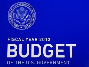 نسخة من الميزانية الاتحادية الامريكية لعام 2013 