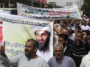 روجر وصل الليل بالنهار لتنفيذ مخططه ضد القاعدة