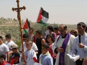 المسيحيون يحيون الجمعة العظيمة