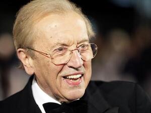 A picture dated October 15, 2008 shows British former political commentator Sir David Frost attending the world premiere of US director Ron Howard's film 'Frost/Nixon' in London's Leicester Square. (AFP)