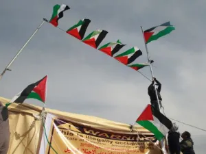 محكمة توافق لاسرائيل على إزالة خيام النشطاء الفلسطينيين