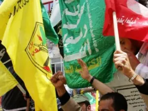 انصار لحركة فتح يتظاهرون في غزة بمناسبة ذكرى التكبة
