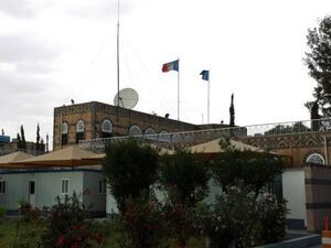 فرنسا ستغلق سفارتها في اليمن "بضعة ايام" بسبب تهديدات باعتداءات