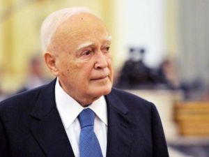 الرئيس اليوناني يعتبر ان شعبه قدم كل شيء للخروج من الازمة 