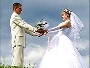 As long as these two don't have different religions, the Lebanese muftis say,  'Enjoy the wedding!'