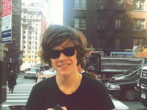 Harry Styles and his One Direction bandmates have reportedly been forced into a healthy eating regime. 