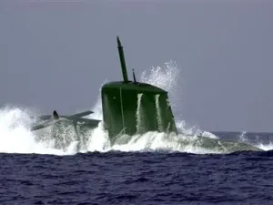 غواصة